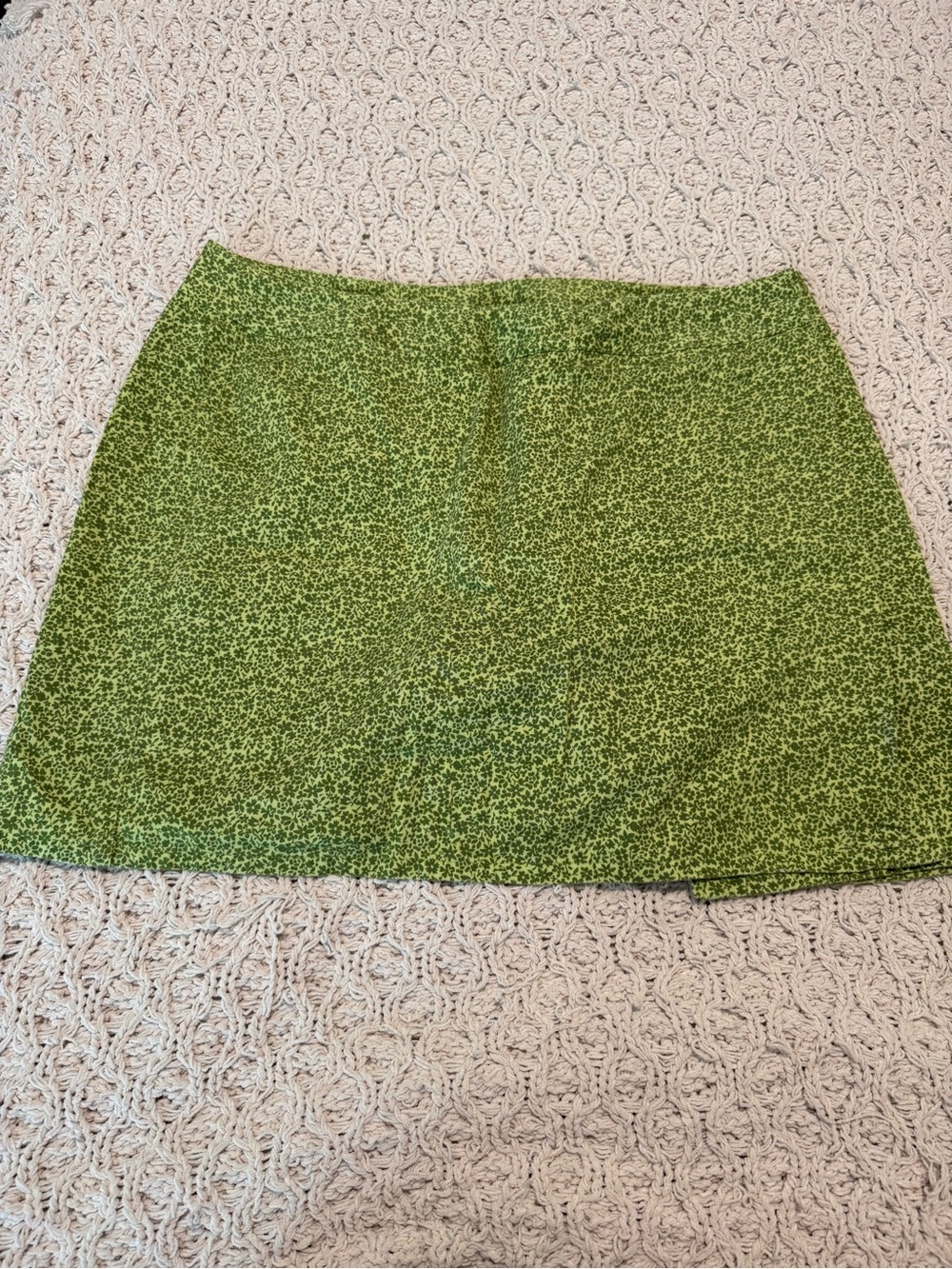 VINTAGE First Issue Liz Clairborne Green Floral Mini Skort - Size 18W